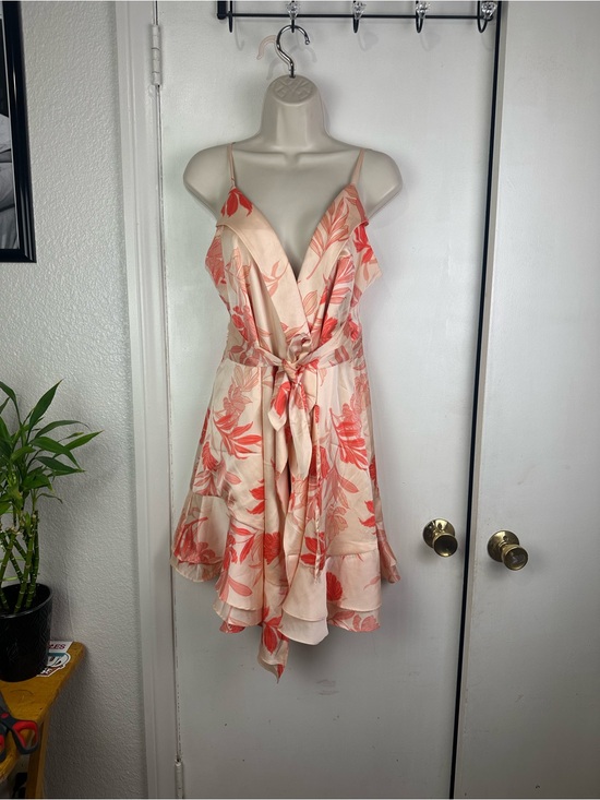Guess Dresses & Skirts - Guess Coral and Cream Floral Tie-Waist Mini Dress